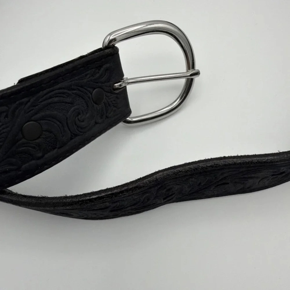 Silver Creek Leather Belt 42 Inch Black  Western Fits 32-34 Silver Buckle 3859‎